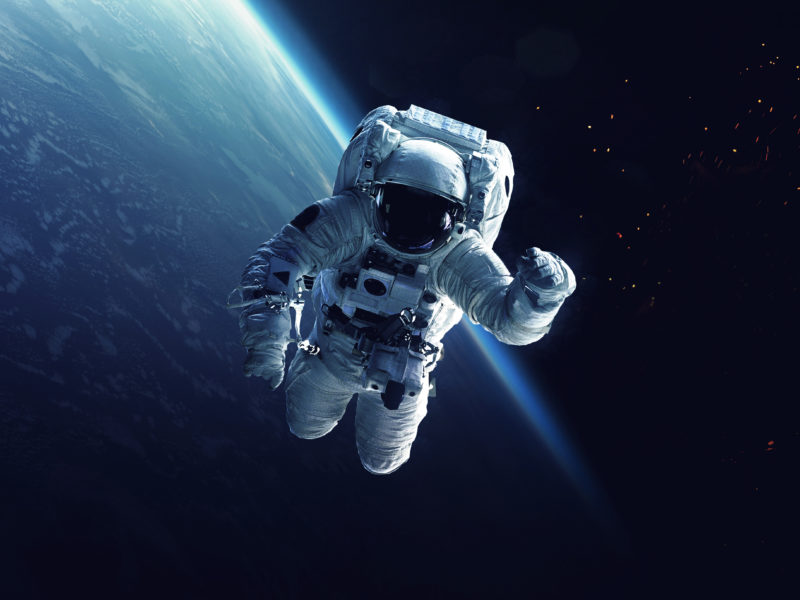 Studie: Astronauti mají po návratu z vesmíru problém s obnovou kostní hmoty