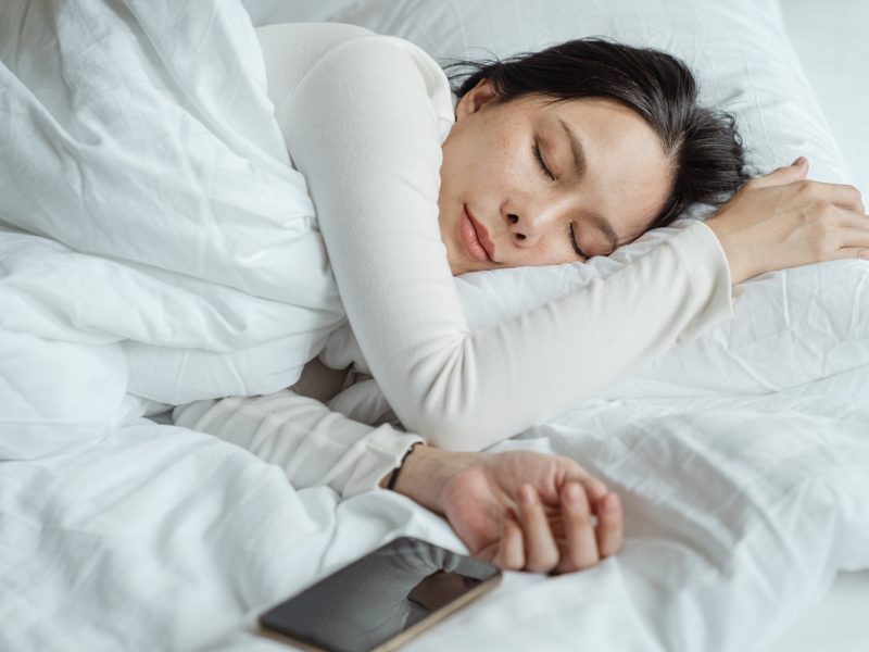 Průzkum: Problémy se spánkem má 70 procent Čechů, téměř polovina je neřeší